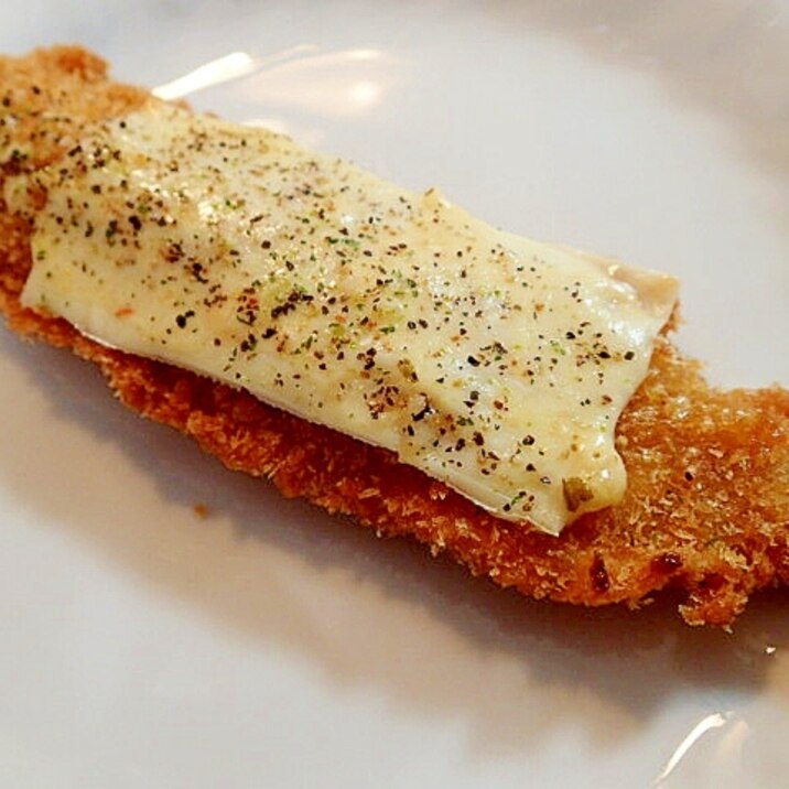タルタルで チーズon洋風鰯フライのトースター焼き レシピ 作り方 By ぷ みぃまま 楽天レシピ タルタルで チーズon洋風鰯フライのトースター焼き レシピ 作り方 By ぷ みぃまま 楽天レシピ